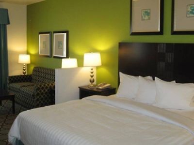 Best Western Douglas Inn & Suites Стая снимка