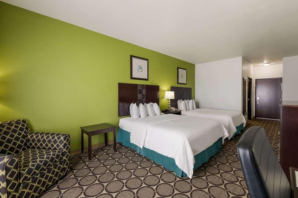Best Western Douglas Inn & Suites Стая снимка