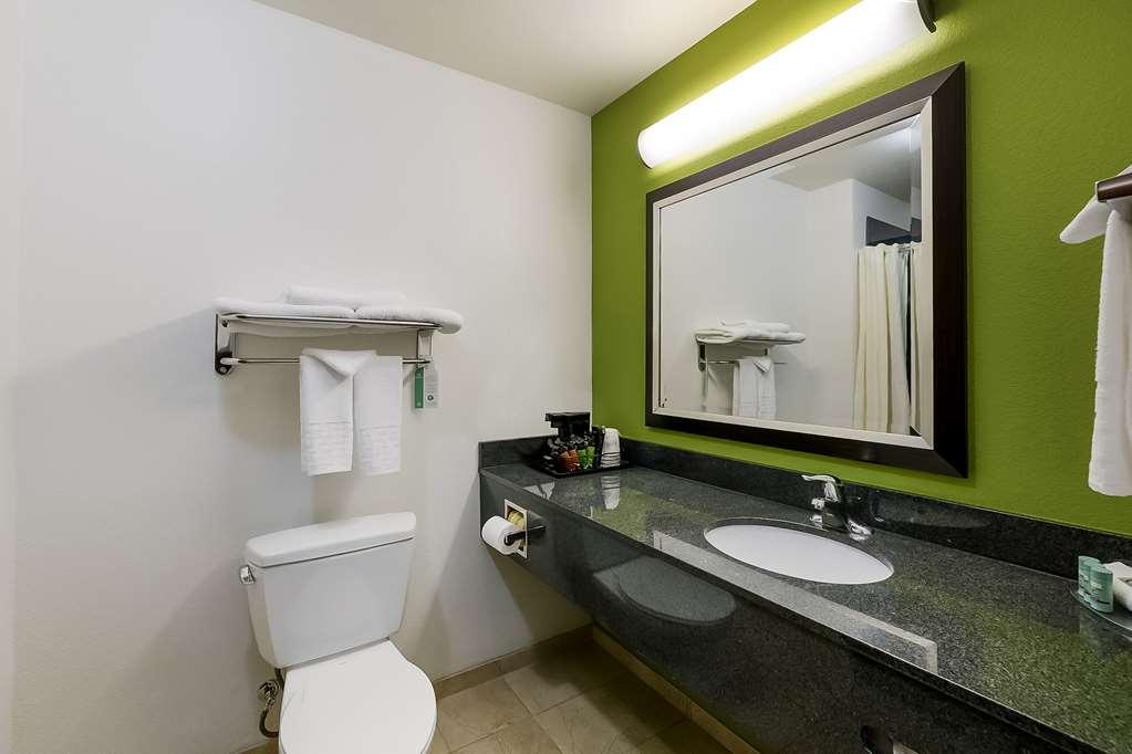 Best Western Douglas Inn & Suites Стая снимка